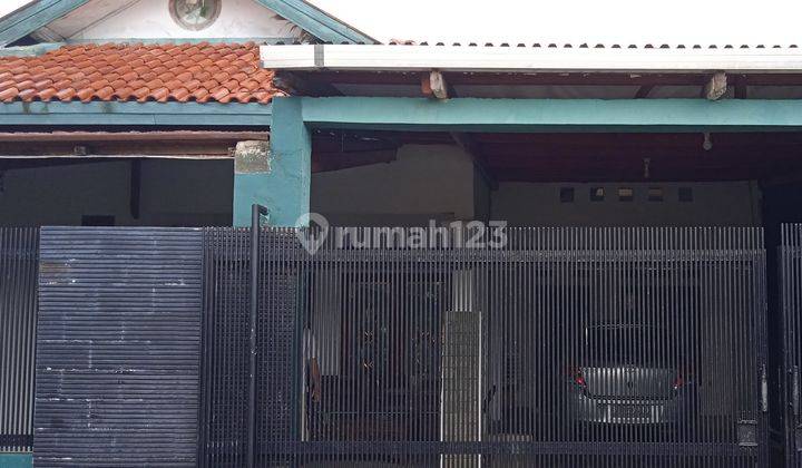 Pondok Aren, Bintaro. Rumah Bagus Cocok Kost atau Kontrakan!  1