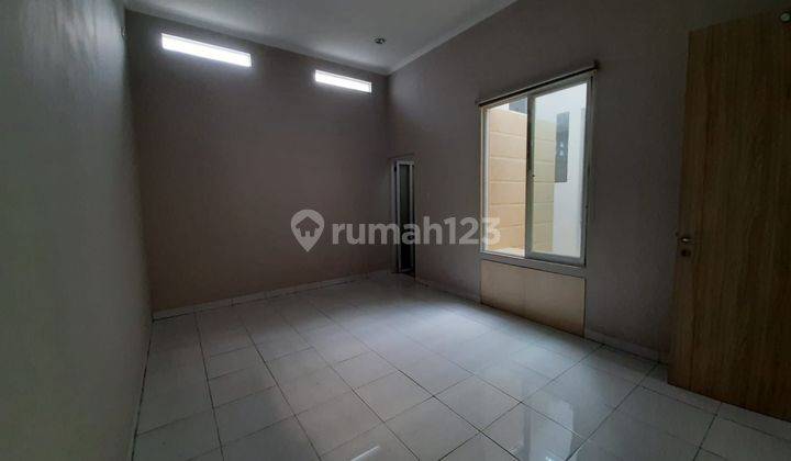 DIJUAL RUMAH SIAP HUNI DI TAMAN MEKAR UTAMA 2