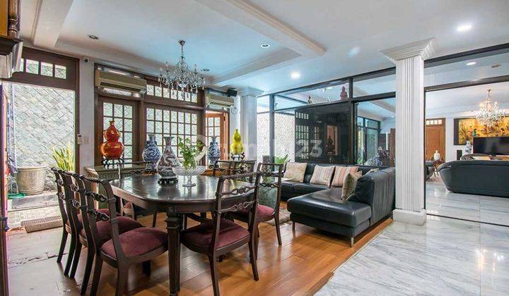 RUMAH ASRI NAN CANTIK SIAP HUNI DI LINGKUNGAN PRIME AREA MENTENG 2