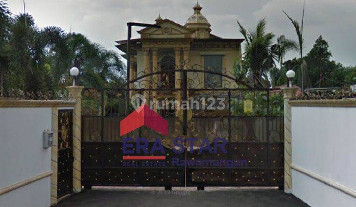 Rumah klasik, luas dgn pool turun harga di Jakasampurna Bekasi 2