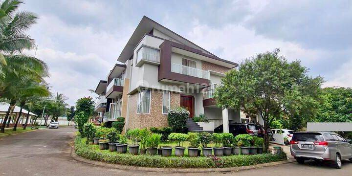 Rumah dijual The Avani Anantha BSD City w/ Private Pool 1