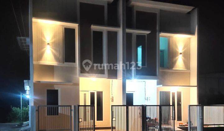 Rumah Baru 2 Lt di Perumahan Rungkut Modern, desain Modern Minimalis 1