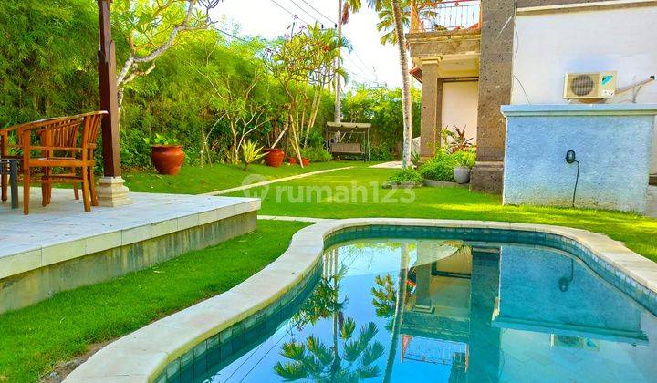 03 Bed Room Villa For Rent In Ungasan bali 1