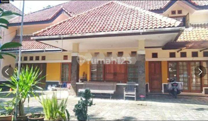 Rumah cantik sayap Dago Bandung  2