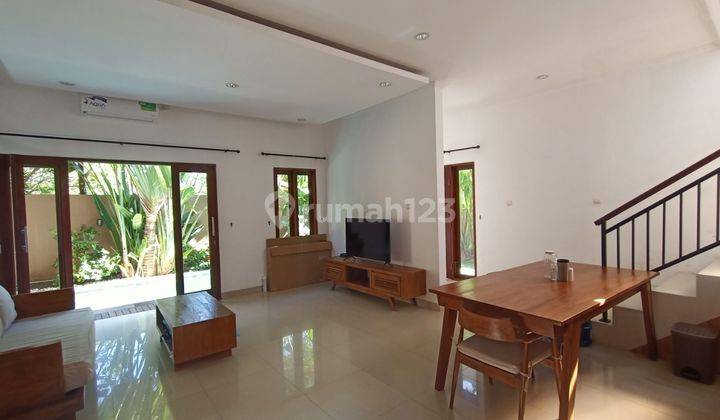 Modern Villa 2 storey For Sale good Access at Benoa 2