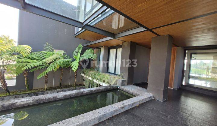 Rumah Mewah Design Modern Tropical, View Danau di Kbp  2