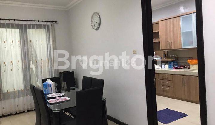 Murah Rumah Citraland Bagian Depan Cluster Villa Taman Telaga 2 Full Furnish Bagus Siap Huni Depan Taman Selangkah ke Gwalk Citraland Surabaya Barat 2