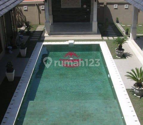 Villa Jual Lokasi Sanur 1