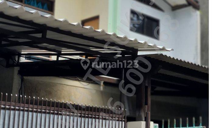 Rumah Tinggal Hoek di Sarijadi 1