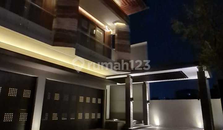 Rumah Mewah Lux Nyaman Minimalis Setra Duta Bandung