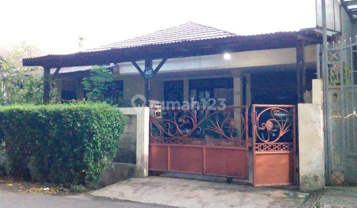 Rumah di Bumi Pratama Keramat Jati Jakarta Timur 1