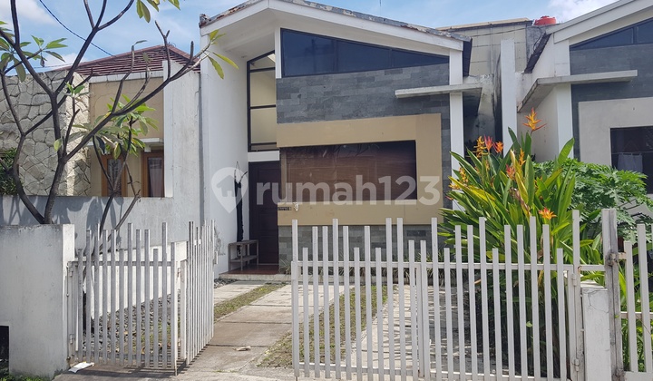 Murah Banget! Rumah Minimalis + Taman di Cisaranten, Arcamanik