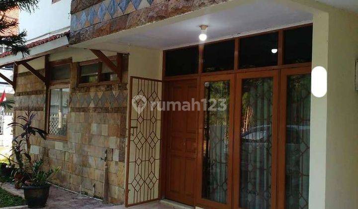 Rumah Mewah Hook di Komplek Patra 2 Aman dan Nyaman 1