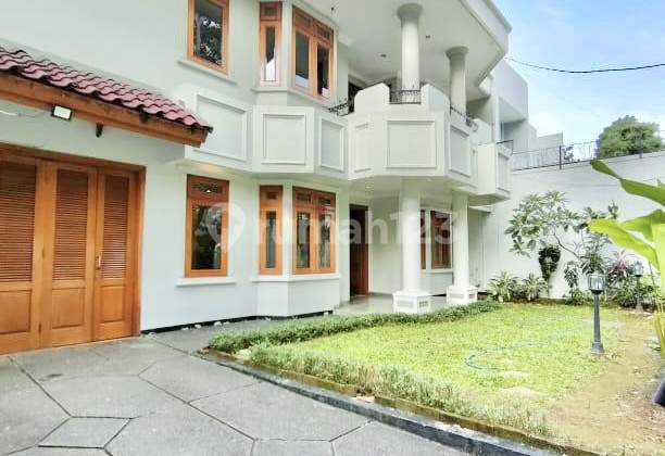 Homy House 5 Bedrooms With Private Swimming Pool Ajh07019