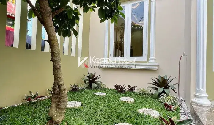 Rumah Classic Modern Jagakarsa Dekat Jalan Raya Kahfi 2 2