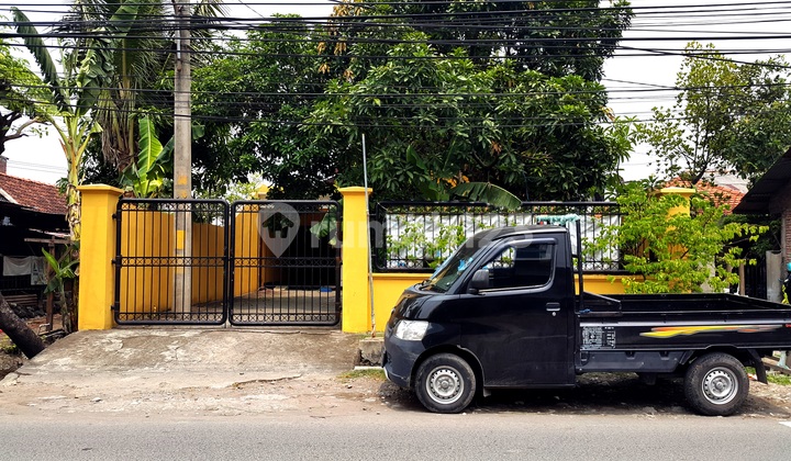 Certificate of Ownership House on Raya Balas Klumprik Street, Surabaya 1