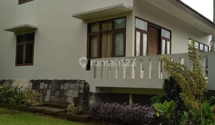 Rumah/villa siap huni 2 lantai murah banget bagus dan strategis view the best dicipayung/Megamendung  1