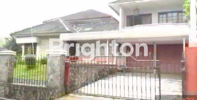 RUMAH BESAR DI LOKASI PREMIUM SETRASARI 2