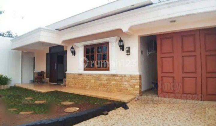 Rumah Bagus siap pakai di Jl. Papandayan, Semarang 1