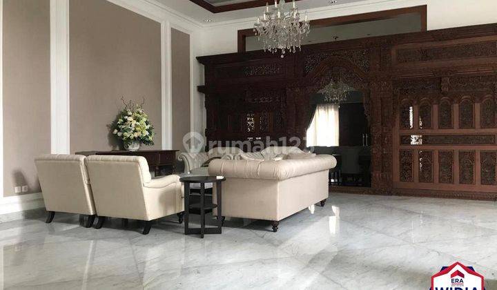 Rumah 2 Lantai Kontemporer Priavte Pool di Menteng, Jakarta Pusat 2