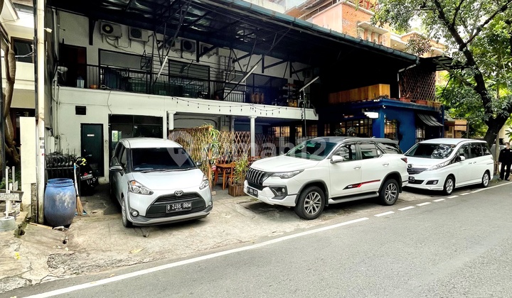 Turun harga Lokasi comersial area premium  menteng izin bisa 8 lantai