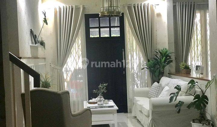 Rumah Etnic Nuansa Hijau De Latinos Bsd City Posisi Di Boulevard 2