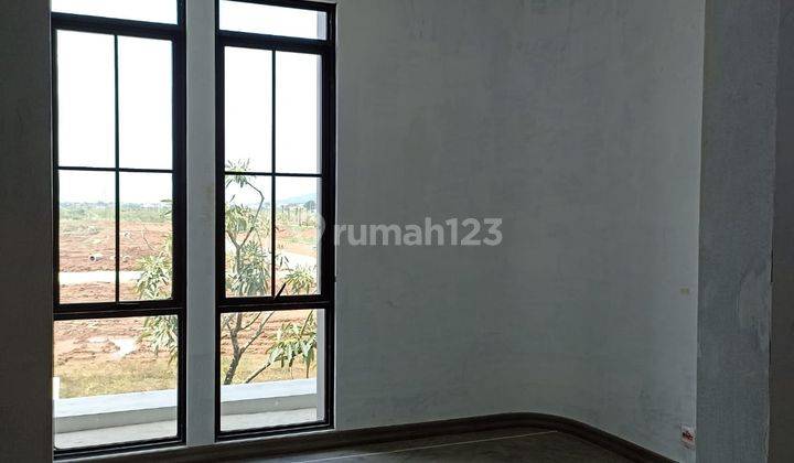 Rumah mewah tp murah Podomoro Park Buah Batu harga 1,2 M Nego 2