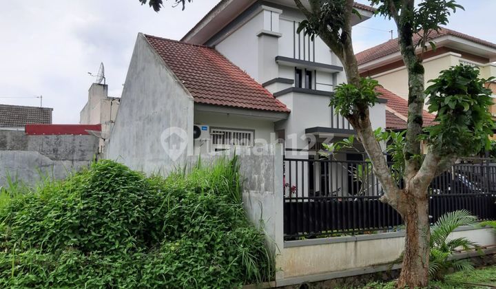 Rumah Cantik  Murah Bonus Banyak Furniture Kawasan Elit di Semarang dekat Salatiga 2