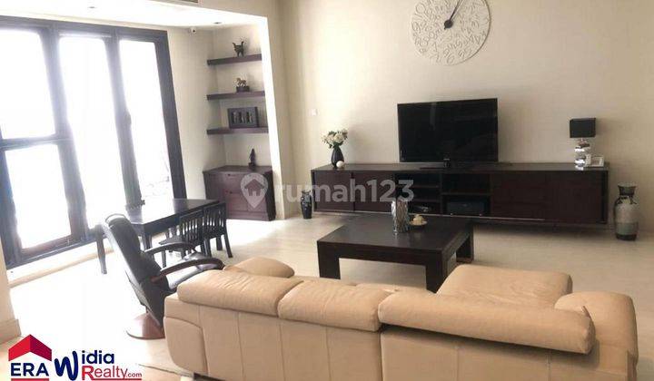 Rumah 2 Lantai Modern Dan Private Pool di Menteng Jakarta Pusat 2