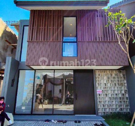 Rumah Central Park Merr phase 2 Hanya 500 meter dr merr surabaya timur 1