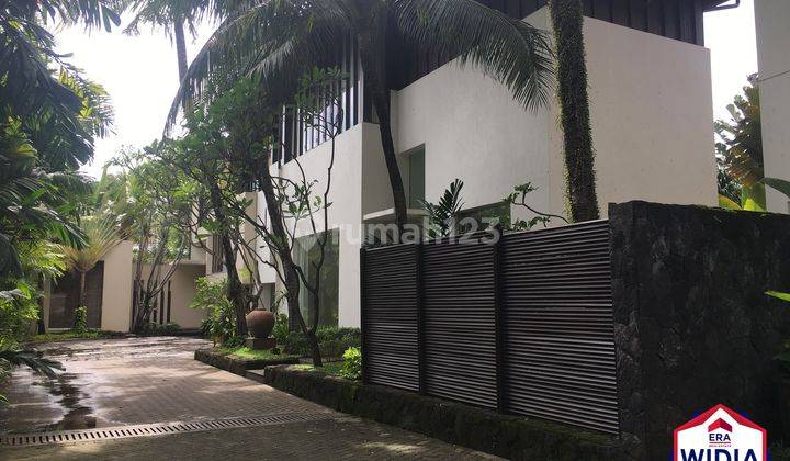 Rumah 2 Lantai Private Pool di Antasari, Cilandak Jakarta Selatan 1