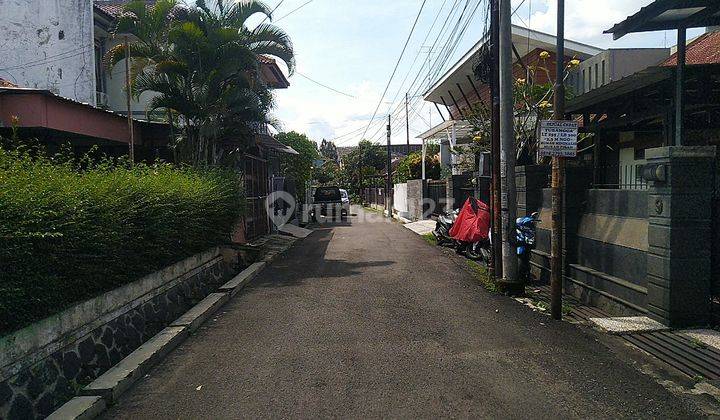 Rumah minimalis bagus dan terawat di area turangga  2