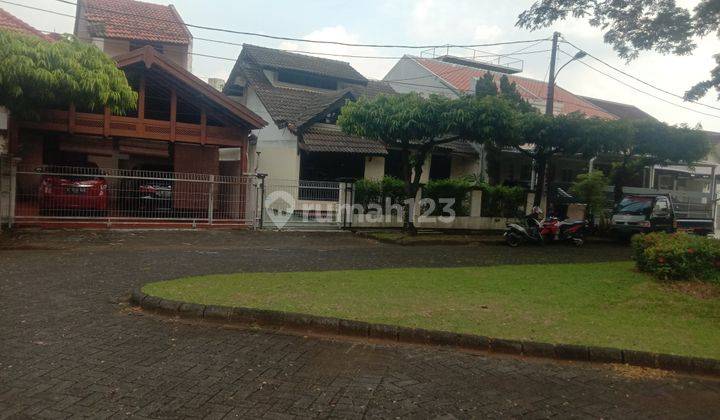 Dijual rumah di Kemang pratama. Bekasi 2