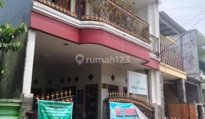 Rumah Komplek Permata Biru Lokasi Strategis (VA) 1