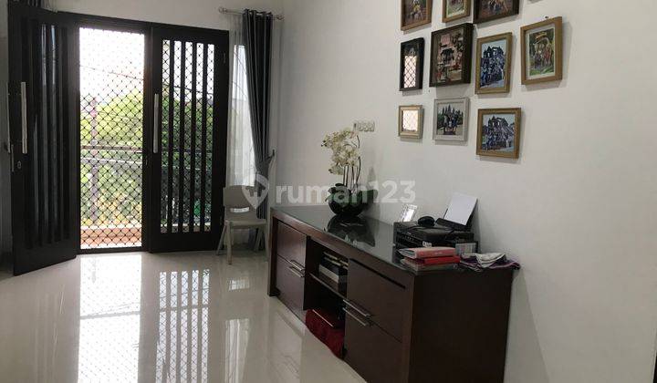 Rumah Sutorejo Prima Full Furnish by Vinoti Siap Huni Bebas Banjir 1