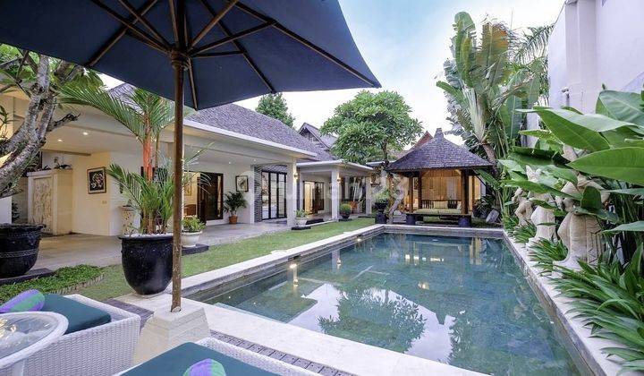 Beautiful villa with 24 hour security and simple design, walking distance to the beach and close to Canggu club, Canggu plaza, warung made, Finns Beach Club and Hollywings at Berawa Canggu, North Kuta, Badung Bali 2