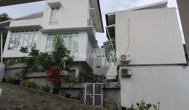 Rumah Homey di Dago Atas Lokasinya Hanya 200 M Dari Jalan Raya Utama Ir H Juanda