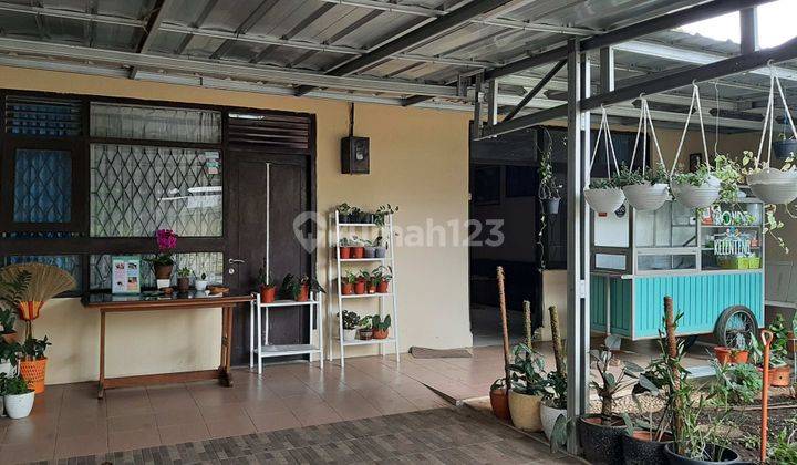 Dijual Rumah Lama Hitung Tanah
Sayap Pajajaran, Jalan Pandu 2