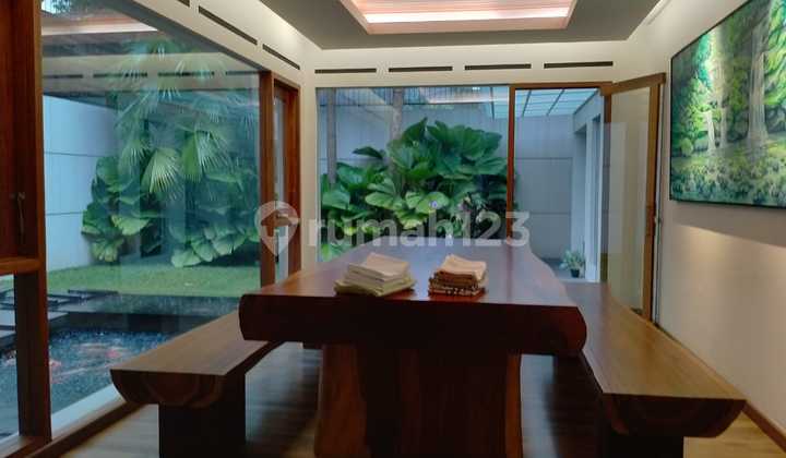 Rumah Mewah Batununggal Indah Estate Mainroad Rumah Mewah Batununggal Indah Estate Mainroad