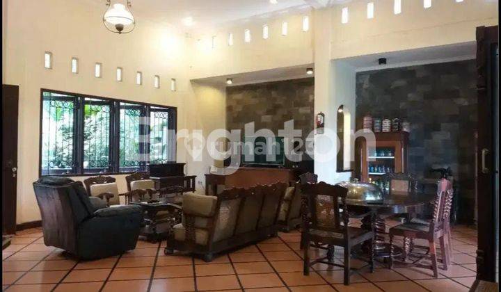 RUMAH 3 BANGUNAN TERPISAH BERKONSEP COTTAGE 1