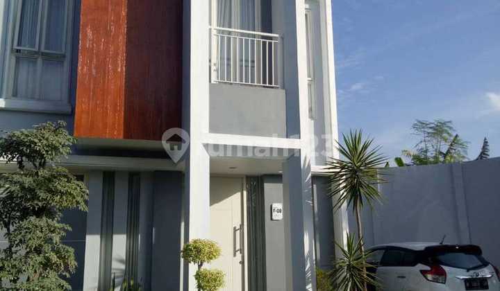 Exclusive modern minimalist cluster house near PJ 2