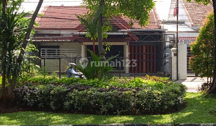 Rumah Dijual Lokasi Di Jl. Raya Sukomanunggal Jaya, Surabaya 1