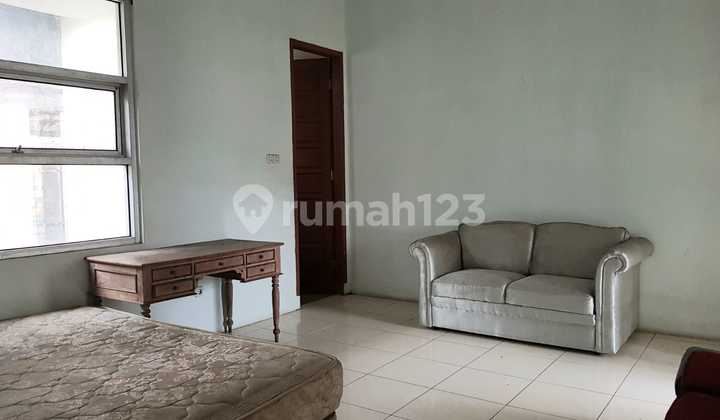 Rumah Jual Cepat dalam komplek di ciputat Tangerang Selatan 2