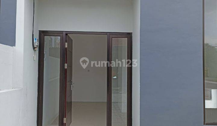 RUMAH BARU 2 LANTAI SIAP HUNI, DEKAT UPN RUNGKUT 2