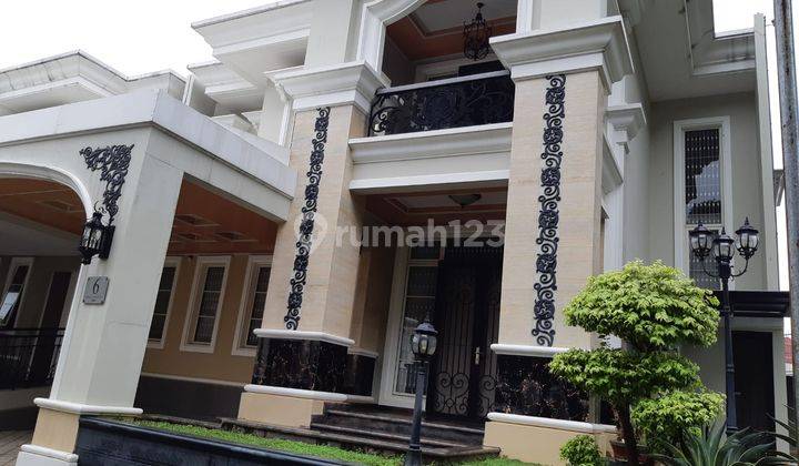 Emerald Mansion Bagus 1