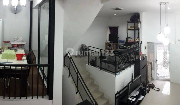 Dijual Rumah 2,5 Lantai Di Arcadia Daan Mogot 1