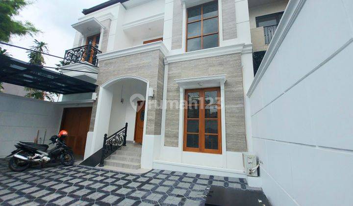 Rumah Brand New Classik Modrn  2