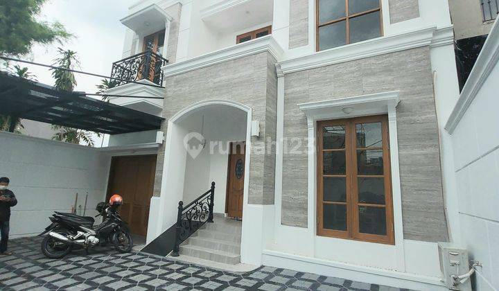 Rumah Brand New Classik Modrn  1