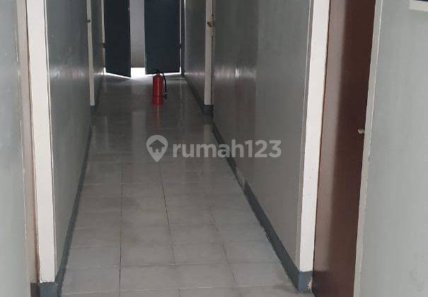 Rumah Kost di Kuningan Jakarta Selatan. Di daerah elite dan strategis. Dengan harga terjangkau 2