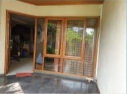 Dijual rumah di Taman Kedoya Baru 2